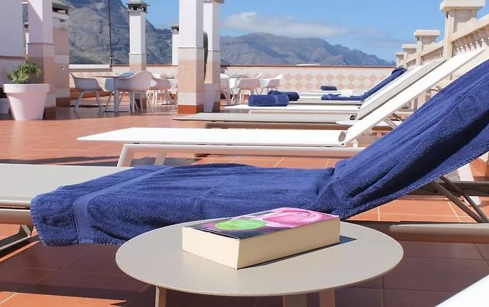 Hotel Oyo Bora Bora The Las Palmas de Gran Canaria